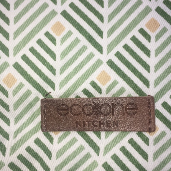 Holiday Ready 3 pc Set Apron/Oven Mitt/Potholder - Picture 5 of 5